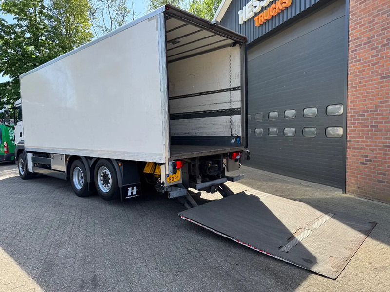 MAN TGS 26.320 EEV Koffer Stuuras AHK 3.000KG LBW 337.340KM! NL TRUCK - Kamion vagonetë: foto 3 MAN TGS 26.320 EEV Koffer Stuuras AHK 3.000KG LBW 337.340KM! NL TRUCK - Kamion vagonetë: foto 3