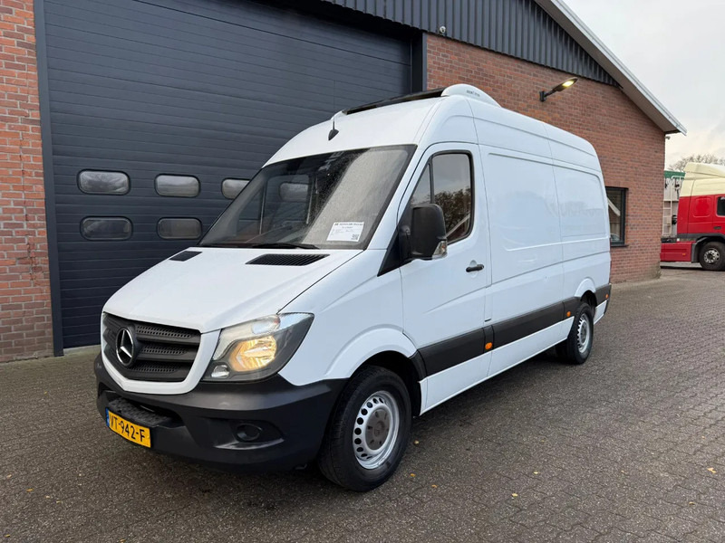 Mercedes-Benz Sprinter 314 Dual Zone Frigo -30/+30 AUT. APK/TUV 06-2026 - Furgon frigorifer: foto 1 Mercedes-Benz Sprinter 314 Dual Zone Frigo -30/+30 AUT. APK/TUV 06-2026 - Furgon frigorifer: foto 1