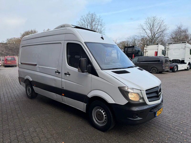 Mercedes-Benz Sprinter 314 Dual Zone Frigo -30/+30 AUT. APK/TUV 06-2026 - Furgon frigorifer: foto 2 Mercedes-Benz Sprinter 314 Dual Zone Frigo -30/+30 AUT. APK/TUV 06-2026 - Furgon frigorifer: foto 2