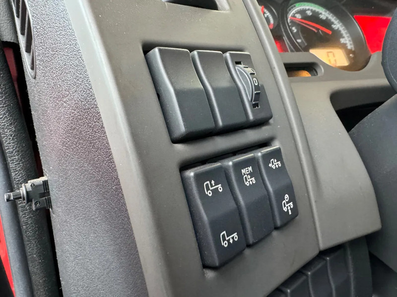 Lizingu i Renault Midlum 180 DXI Laadkep Airco Zijdeur 123.910KM!! Slaapcabine Renault Midlum 180 DXI Laadkep Airco Zijdeur 123.910KM!! Slaapcabine: foto 19 Lizingu i Renault Midlum 180 DXI Laadkep Airco Zijdeur 123.910KM!! Slaapcabine Renault Midlum 180 DXI Laadkep Airco Zijdeur 123.910KM!! Slaapcabine: foto 19