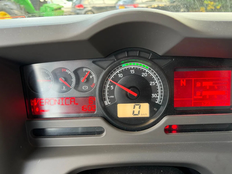 Lizingu i Renault Midlum 180 DXI Laadkep Airco Zijdeur 123.910KM!! Slaapcabine Renault Midlum 180 DXI Laadkep Airco Zijdeur 123.910KM!! Slaapcabine: foto 8 Lizingu i Renault Midlum 180 DXI Laadkep Airco Zijdeur 123.910KM!! Slaapcabine Renault Midlum 180 DXI Laadkep Airco Zijdeur 123.910KM!! Slaapcabine: foto 8