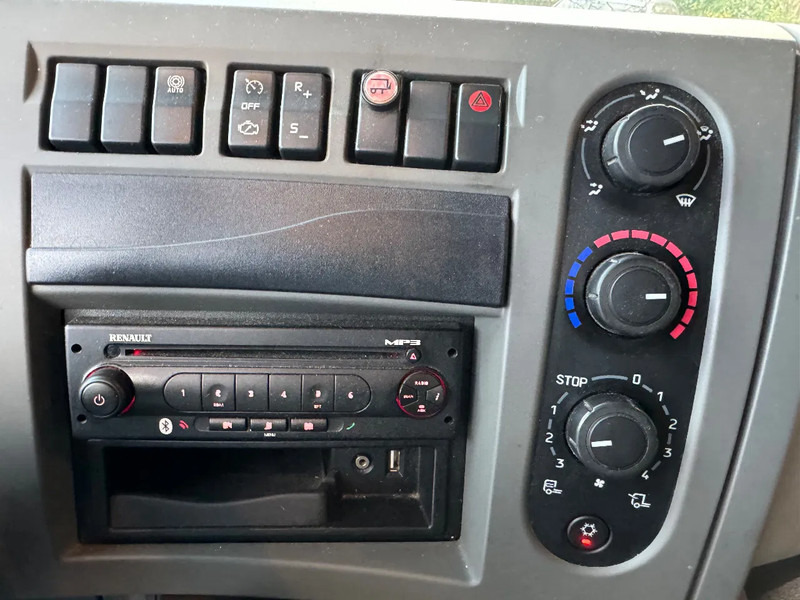 Lizingu i Renault Midlum 180 DXI Laadkep Airco Zijdeur 123.910KM!! Slaapcabine Renault Midlum 180 DXI Laadkep Airco Zijdeur 123.910KM!! Slaapcabine: foto 9 Lizingu i Renault Midlum 180 DXI Laadkep Airco Zijdeur 123.910KM!! Slaapcabine Renault Midlum 180 DXI Laadkep Airco Zijdeur 123.910KM!! Slaapcabine: foto 9