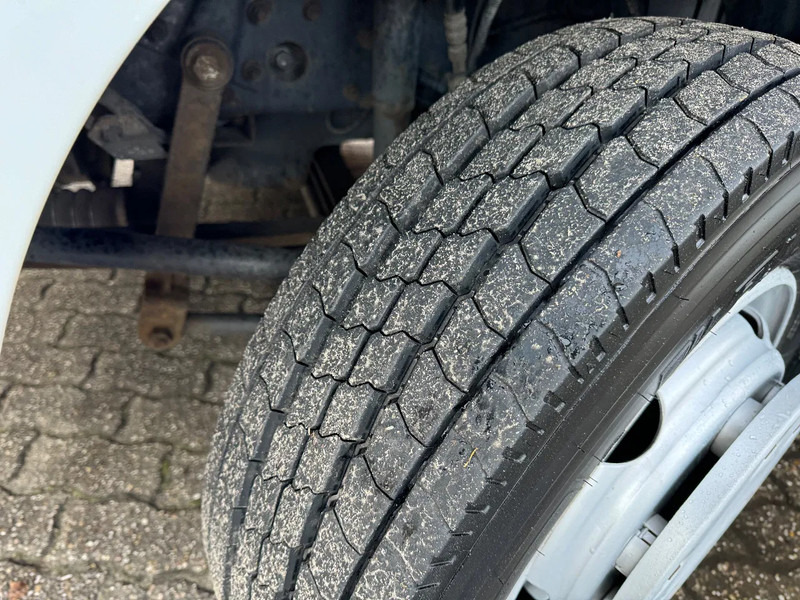 Lizingu i Renault Midlum 180 DXI Laadkep Airco Zijdeur 123.910KM!! Slaapcabine Renault Midlum 180 DXI Laadkep Airco Zijdeur 123.910KM!! Slaapcabine: foto 10 Lizingu i Renault Midlum 180 DXI Laadkep Airco Zijdeur 123.910KM!! Slaapcabine Renault Midlum 180 DXI Laadkep Airco Zijdeur 123.910KM!! Slaapcabine: foto 10