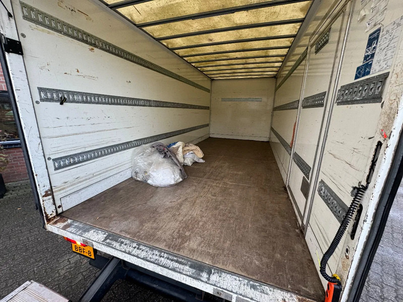 Lizingu i Renault Midlum 180 DXI Laadkep Airco Zijdeur 123.910KM!! Slaapcabine Renault Midlum 180 DXI Laadkep Airco Zijdeur 123.910KM!! Slaapcabine: foto 15 Lizingu i Renault Midlum 180 DXI Laadkep Airco Zijdeur 123.910KM!! Slaapcabine Renault Midlum 180 DXI Laadkep Airco Zijdeur 123.910KM!! Slaapcabine: foto 15