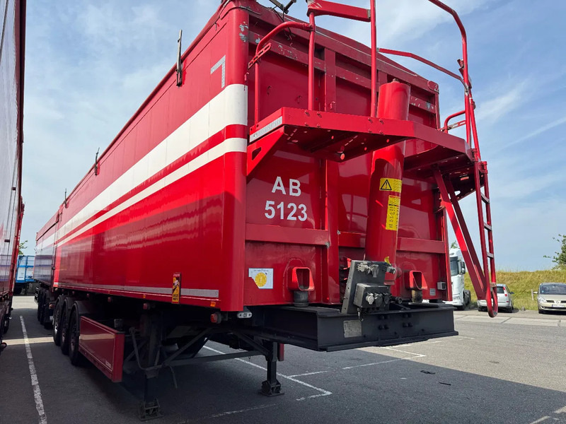 Stas S300CX 58m3 Alcoa SAF Klep/Deuren combi top condition 6370kg - Gjysmë rimorkio vetëshkarkuese: foto 2 Stas S300CX 58m3 Alcoa SAF Klep/Deuren combi top condition 6370kg - Gjysmë rimorkio vetëshkarkuese: foto 2