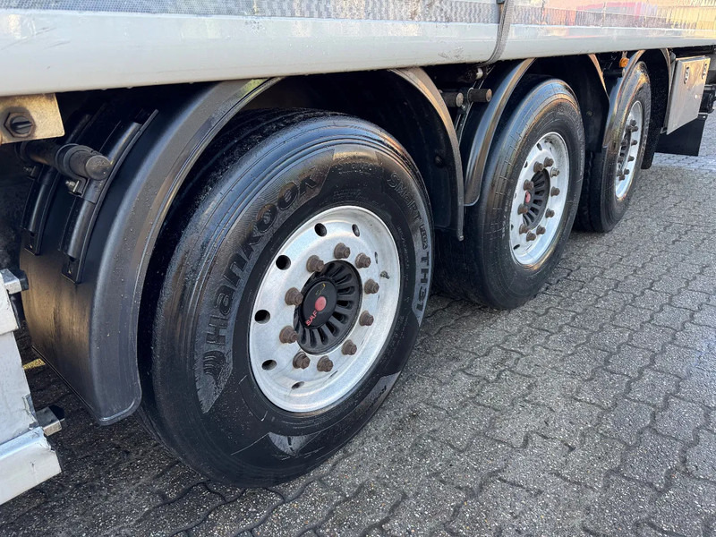 Gjysmë rimorkio me bazament të lëvizshëm kraker CF 200 92m3 Agrar Steering axle / Lenkachse Hogedrukreiniger: foto 20