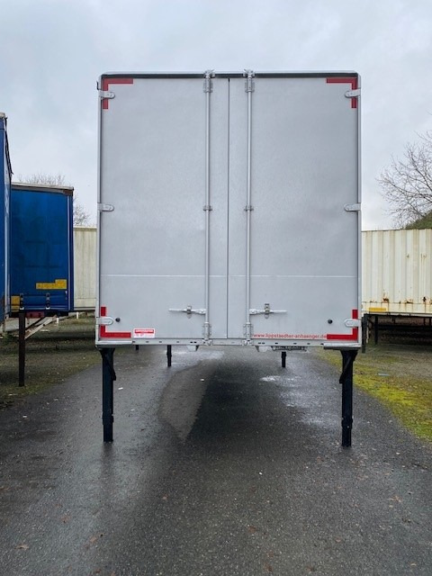 Krone BDF-System 7.450 mm lang, LACK NEU in weißaluminium - Karroceri - vagonetë e ndërrueshme: foto 2 Krone BDF-System 7.450 mm lang, LACK NEU in weißaluminium - Karroceri - vagonetë e ndërrueshme: foto 2