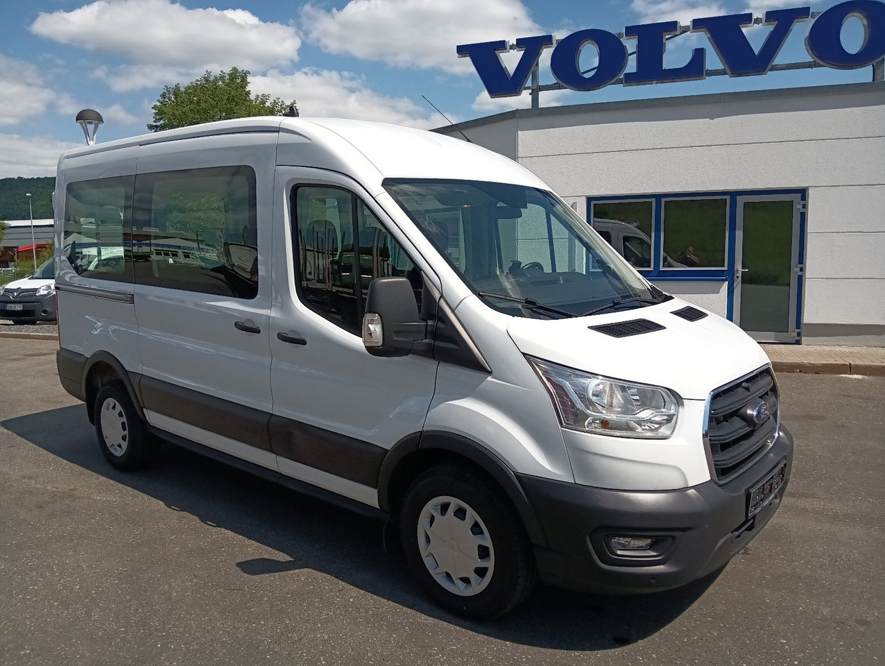 Ford Transit Kombi 350 L2 Trend 9-Sitzer 2xHeizung/Kl - Furgon pasagjerësh, Kamioncine dopio kabinë: foto 3 Ford Transit Kombi 350 L2 Trend 9-Sitzer 2xHeizung/Kl - Furgon pasagjerësh, Kamioncine dopio kabinë: foto 3