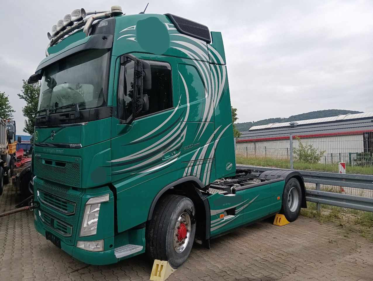 Volvo FH 500 4x2T X-Track Globe I-PARC HydraulikUNFALL - Gjysmë-kamion: foto 2 Volvo FH 500 4x2T X-Track Globe I-PARC HydraulikUNFALL - Gjysmë-kamion: foto 2