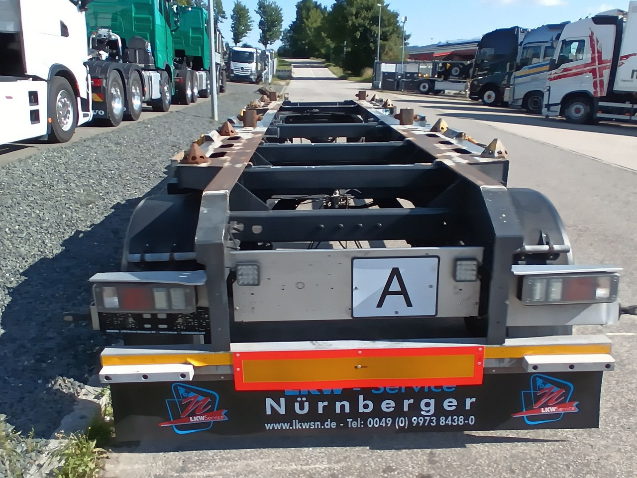 Hüffermann 2-A VARIO-CARRIER VERZINKT SAFETYFIX Reifen/TÜV - Rimorkio roll-off/ Skip loader: foto 3 Hüffermann 2-A VARIO-CARRIER VERZINKT SAFETYFIX Reifen/TÜV - Rimorkio roll-off/ Skip loader: foto 3