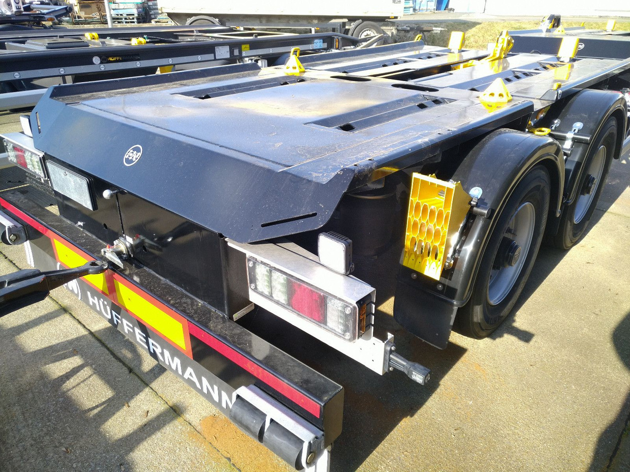Hüffermann 2-ACHS-MINI-CARRIER MULTIFIX verzinkt NEU BPW Hüffermann 2-ACHS-MINI-CARRIER MULTIFIX verzinkt NEU BPW - Rimorkio roll-off/ Skip loader: foto 4 Hüffermann 2-ACHS-MINI-CARRIER MULTIFIX verzinkt NEU BPW Hüffermann 2-ACHS-MINI-CARRIER MULTIFIX verzinkt NEU BPW - Rimorkio roll-off/ Skip loader: foto 4