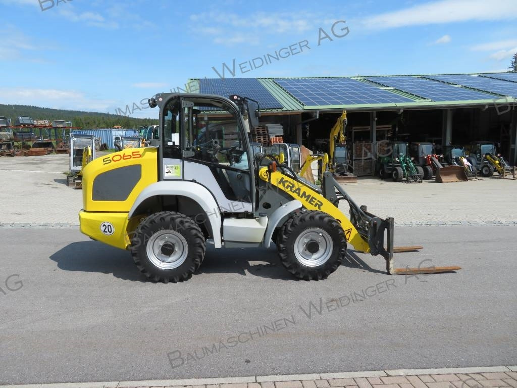 Kramer 5065 - Fadrom me goma: foto 2 Kramer 5065 - Fadrom me goma: foto 2