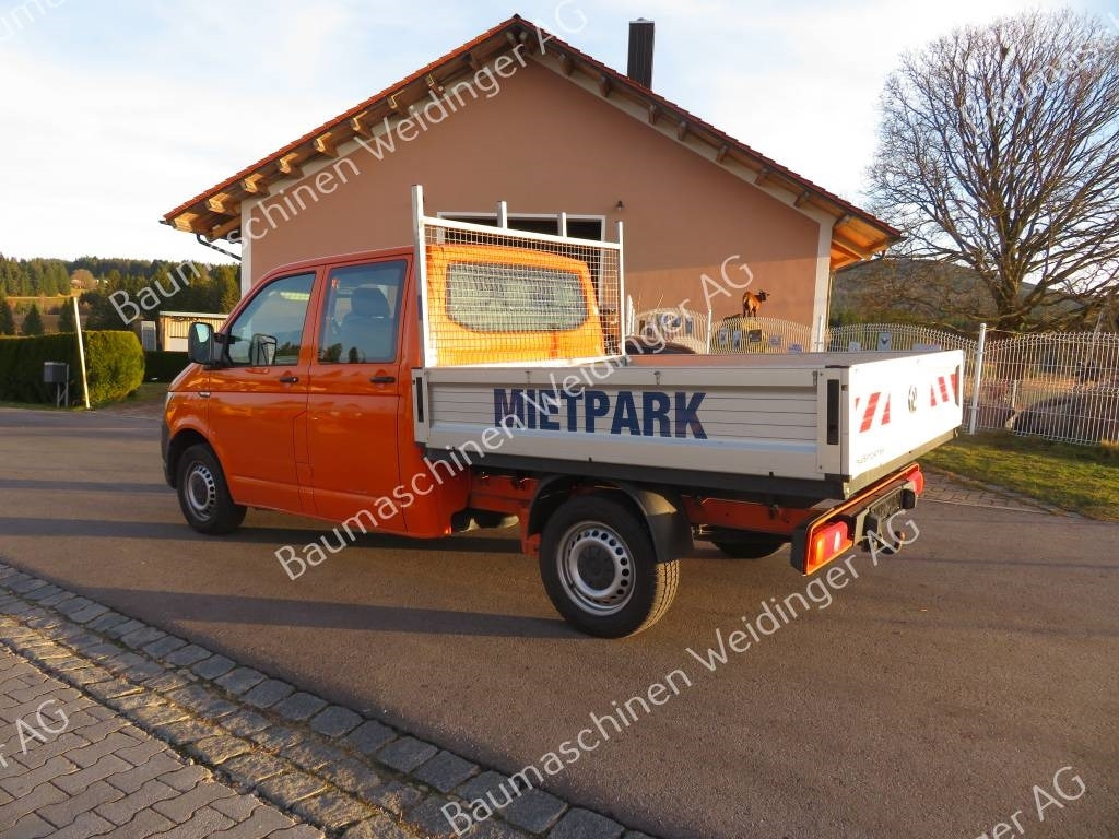 Volkswagen Doka T6 Doppelkabiner Pritsche - Kamioncine me karroceri, Kamioncine dopio kabinë: foto 4 Volkswagen Doka T6 Doppelkabiner Pritsche - Kamioncine me karroceri, Kamioncine dopio kabinë: foto 4