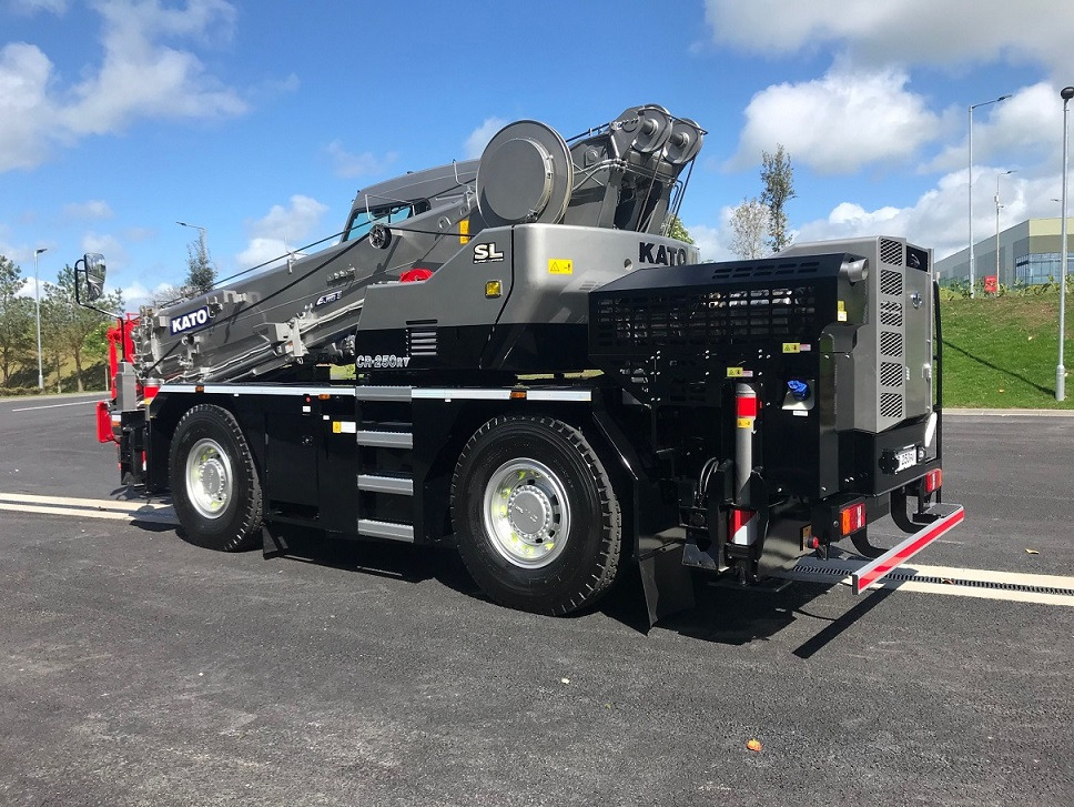 KATO CR-250Rv - 25 Ton City Crane - Autovinç: foto 4 KATO CR-250Rv - 25 Ton City Crane - Autovinç: foto 4
