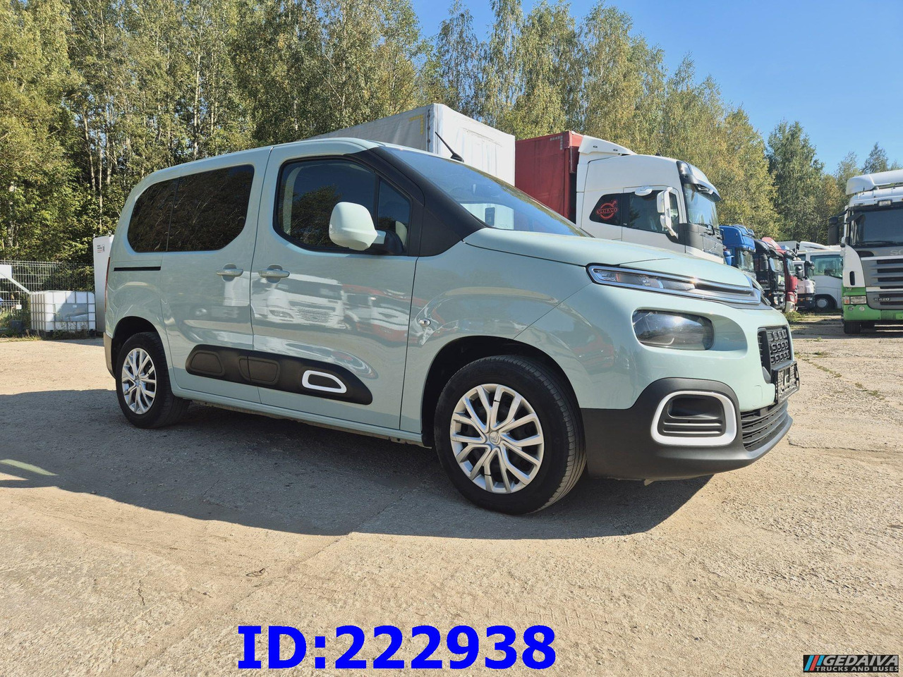 CITROEN Berlingo - Veturë: foto 4 CITROEN Berlingo - Veturë: foto 4