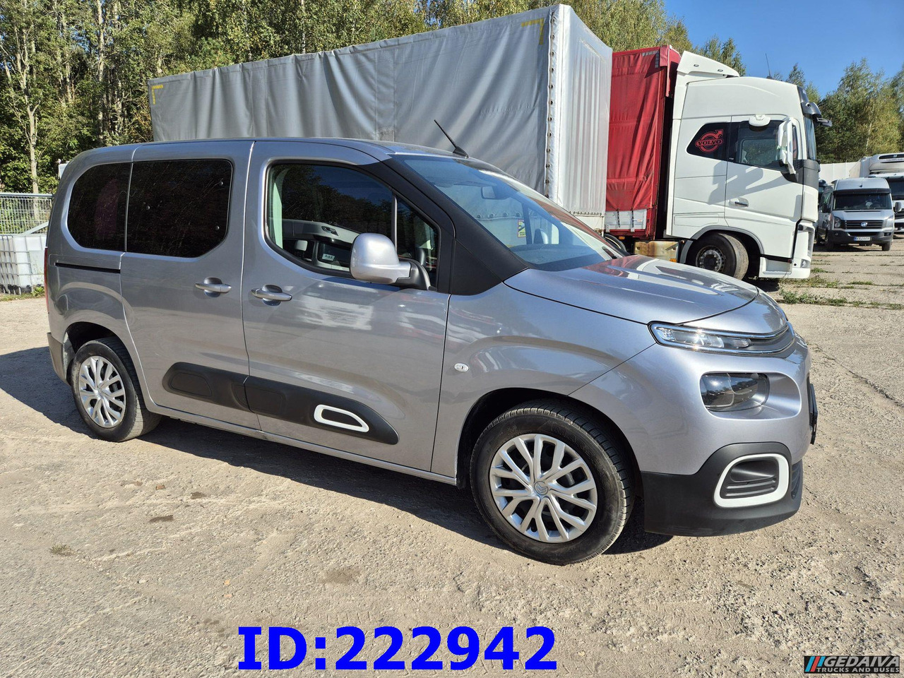CITROEN Berlingo - Veturë: foto 4 CITROEN Berlingo - Veturë: foto 4