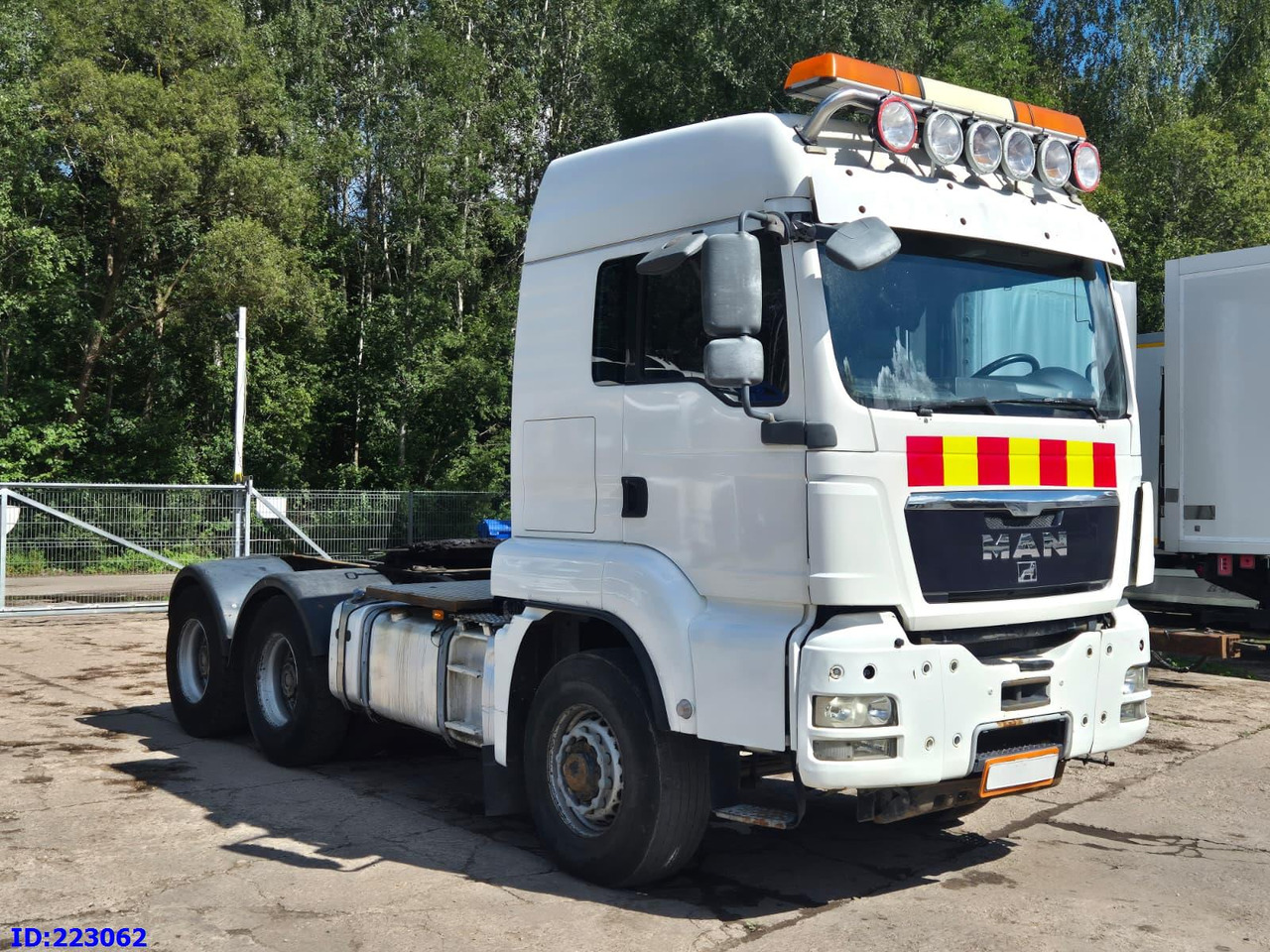 MAN TGS 26.540 - 6X6 - Euro5 - manual - Gjysmë-kamion: foto 4 MAN TGS 26.540 - 6X6 - Euro5 - manual - Gjysmë-kamion: foto 4