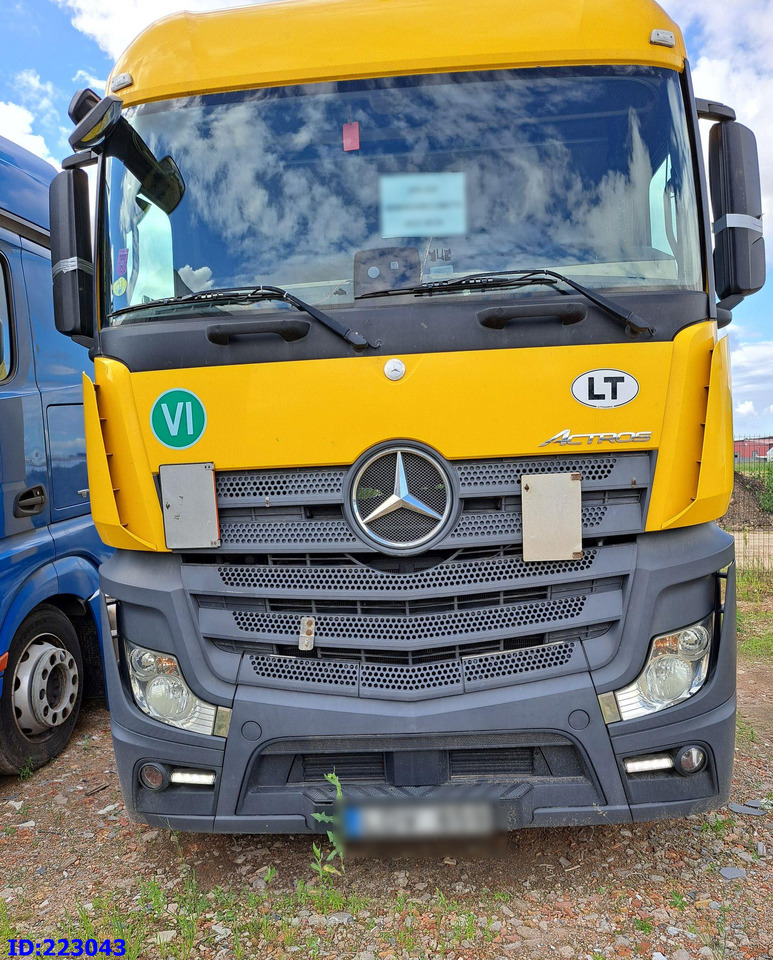 MERCEDES-BENZ Actros 1843 - Mega - Euro6 - Gjysmë-kamion: foto 2 MERCEDES-BENZ Actros 1843 - Mega - Euro6 - Gjysmë-kamion: foto 2