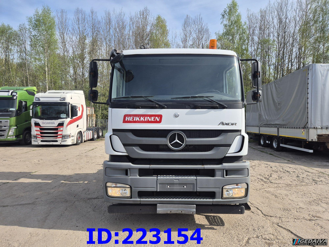 MERCEDES-BENZ Axor 1840 +  Crane Epsilon Palfinger 0150Z - Gjysmë-kamion: foto 2 MERCEDES-BENZ Axor 1840 +  Crane Epsilon Palfinger 0150Z - Gjysmë-kamion: foto 2