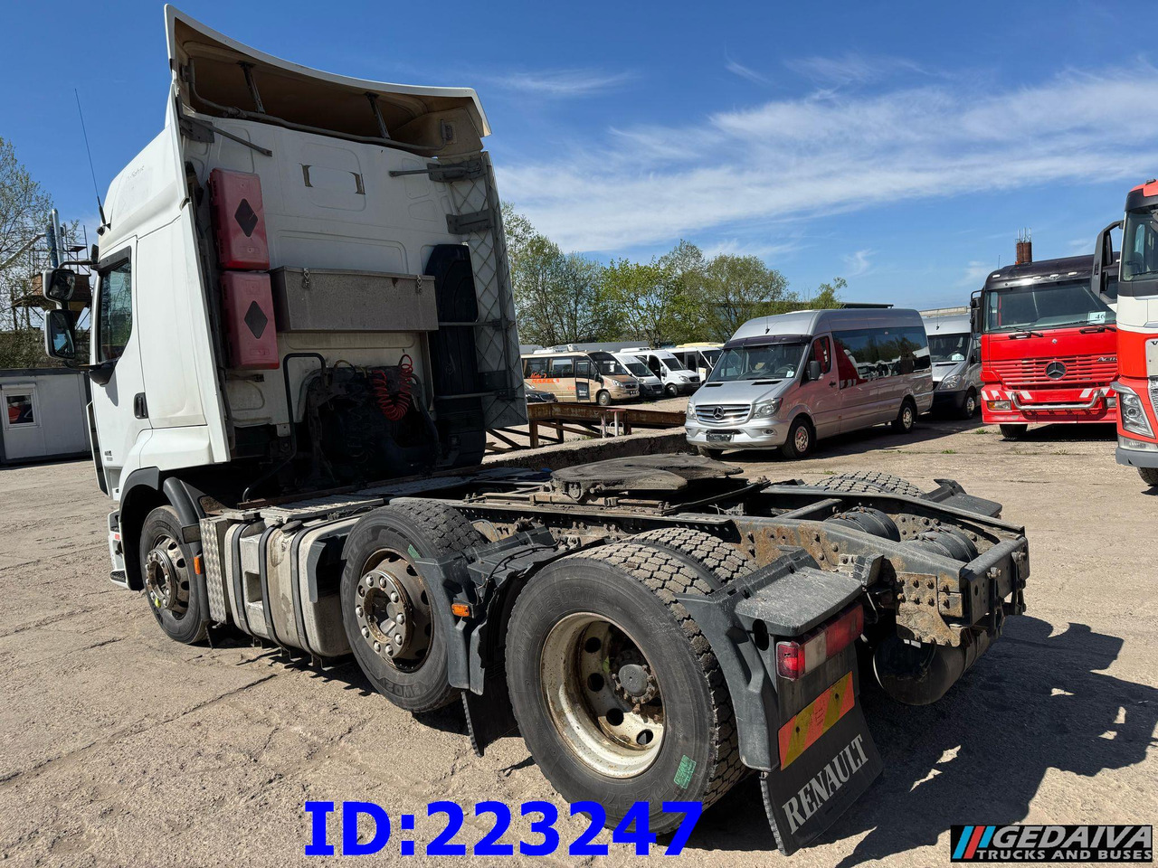 RENAULT Premium 6x2 460 EEV Euro5 - Gjysmë-kamion: foto 5 RENAULT Premium 6x2 460 EEV Euro5 - Gjysmë-kamion: foto 5
