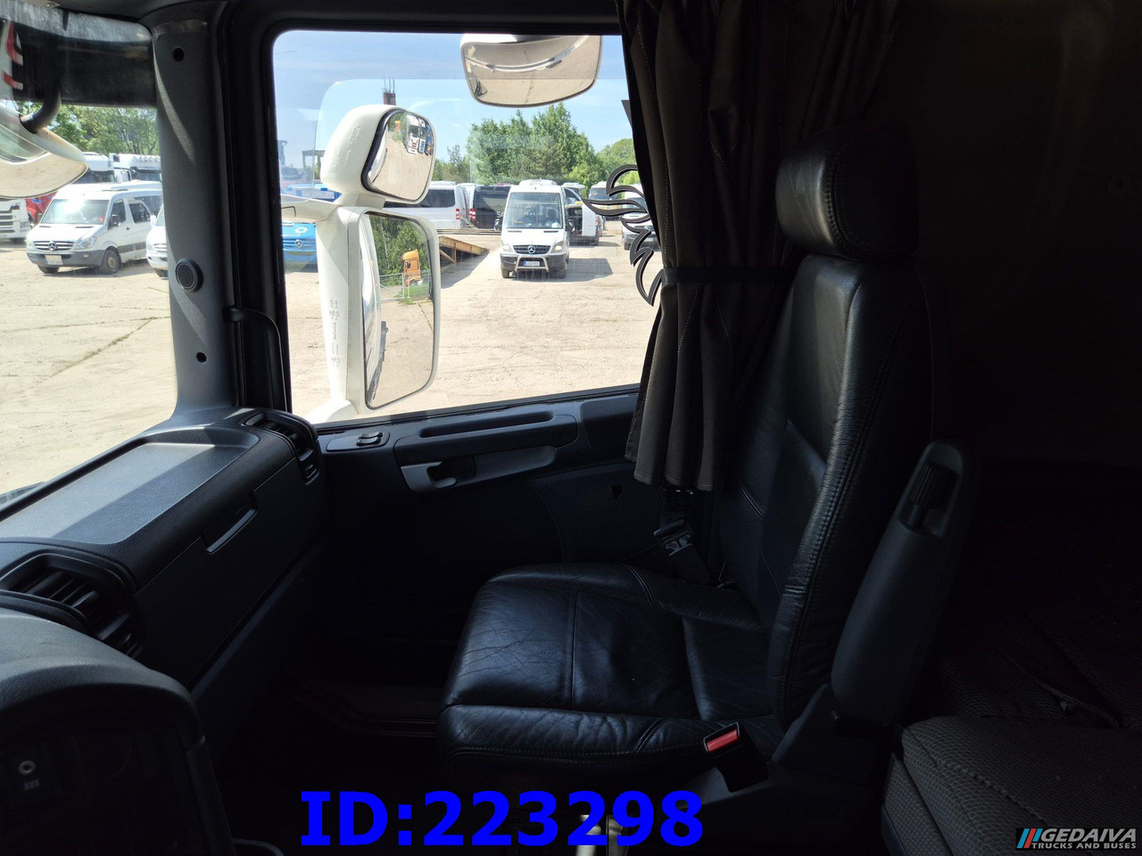 Gjysmë-kamion SCANIA R560 V8 Retarder 6x2: foto 19
