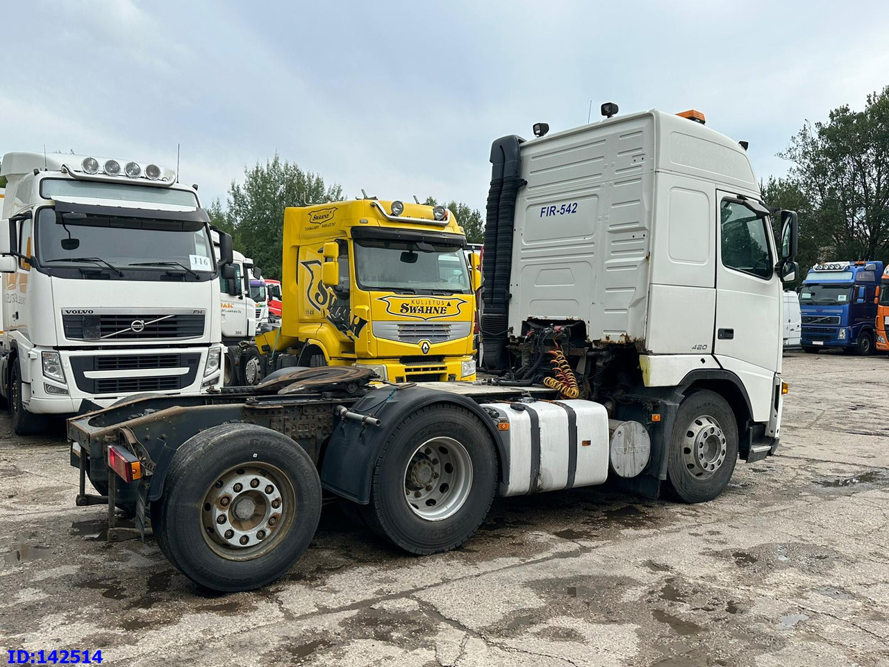 VOLVO FH12 420HP 6x2 Manual - Gjysmë-kamion: foto 4 VOLVO FH12 420HP 6x2 Manual - Gjysmë-kamion: foto 4
