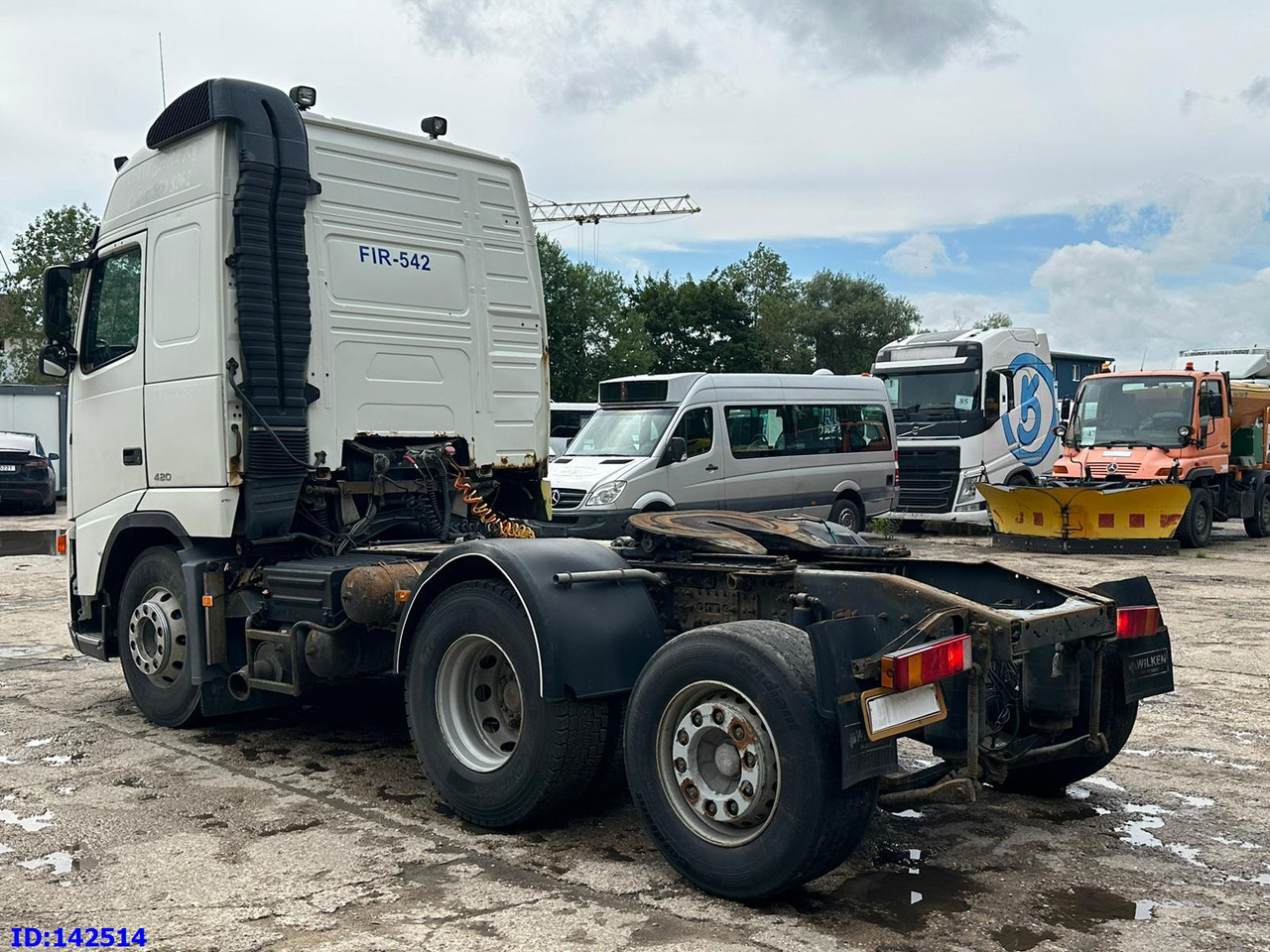 VOLVO FH12 420HP 6x2 Manual - Gjysmë-kamion: foto 5 VOLVO FH12 420HP 6x2 Manual - Gjysmë-kamion: foto 5