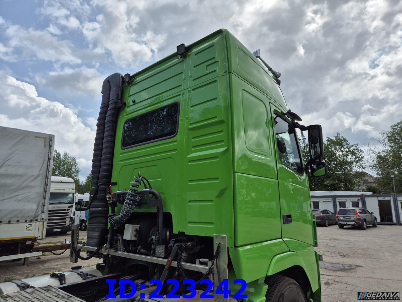 VOLVO FH13 6x2 - 538t km ONLY - Manual Hydraulics Euro5 - Gjysmë-kamion: foto 5 VOLVO FH13 6x2 - 538t km ONLY - Manual Hydraulics Euro5 - Gjysmë-kamion: foto 5