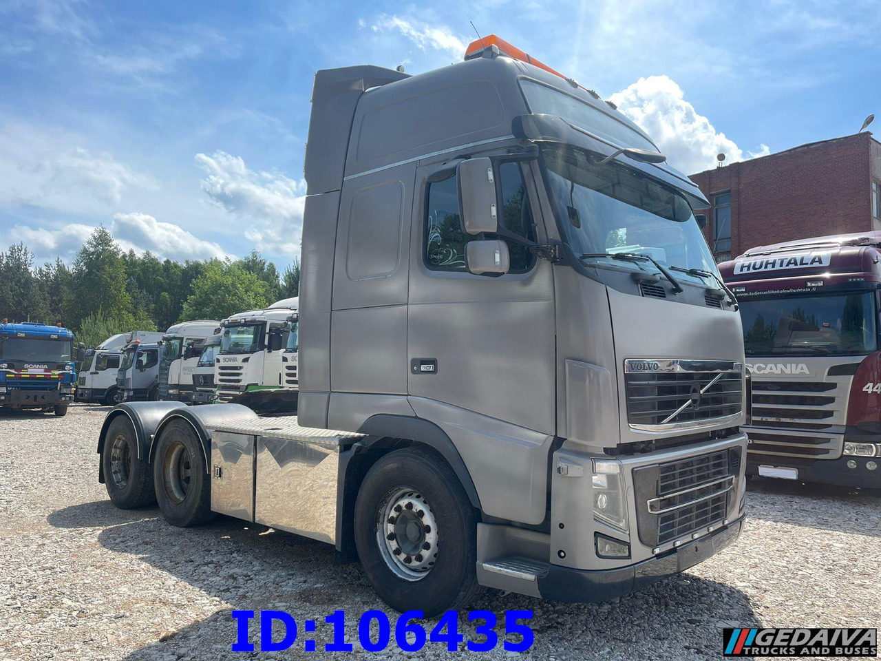 VOLVO FH16 700HP 6X4 Euro5 - Gjysmë-kamion: foto 2 VOLVO FH16 700HP 6X4 Euro5 - Gjysmë-kamion: foto 2
