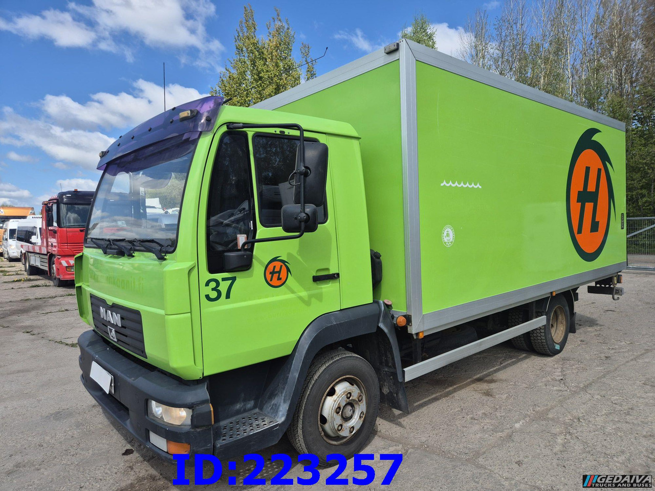 MAN LE 8.150 Manual 139tkm ONLY - Kamion vagonetë: foto 1 MAN LE 8.150 Manual 139tkm ONLY - Kamion vagonetë: foto 1