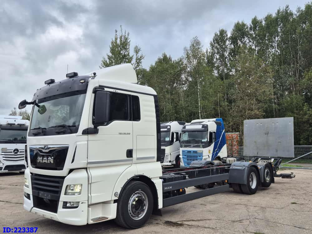 MAN TGX 26.510 WB 5900 6X2 Steering axle - Kamion kabinë-shasi: foto 1 MAN TGX 26.510 WB 5900 6X2 Steering axle - Kamion kabinë-shasi: foto 1