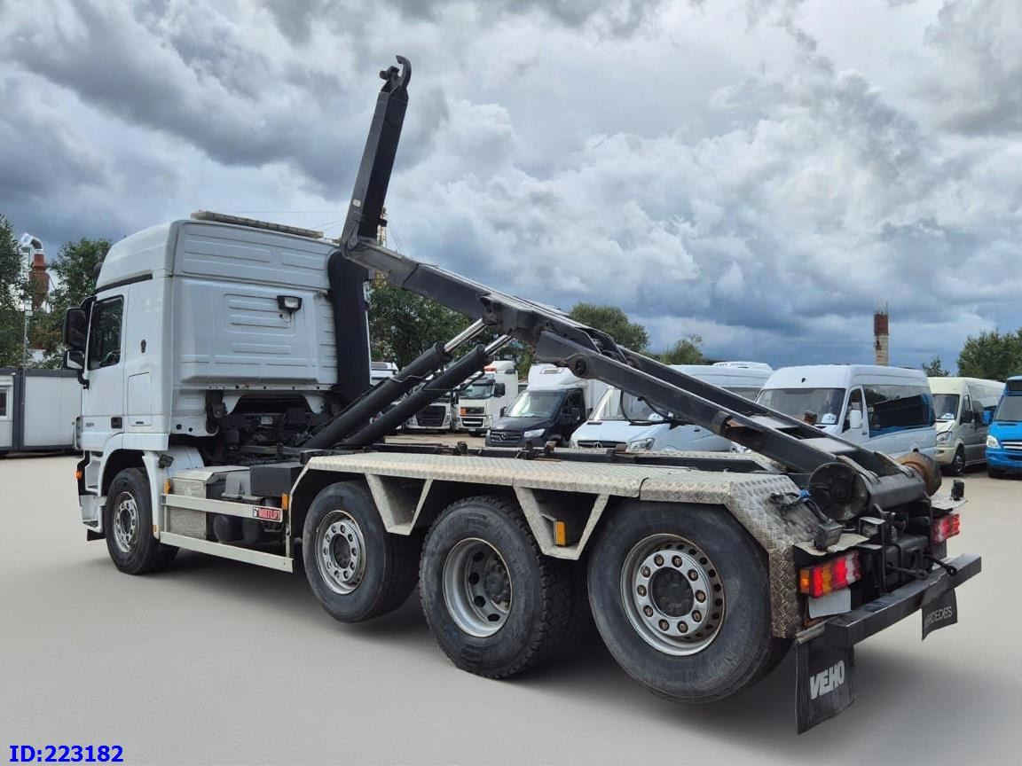 MERCEDES-BENZ Actros 2551 8x2 V8 Retarder - Kamion vetëngarkues: foto 5 MERCEDES-BENZ Actros 2551 8x2 V8 Retarder - Kamion vetëngarkues: foto 5