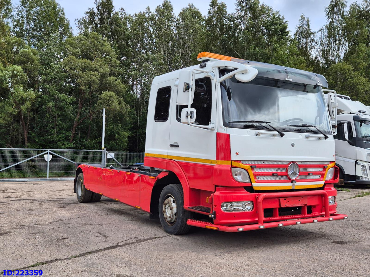 MERCEDES-BENZ Atego 1224 - Kamion kabinë-shasi: foto 1 MERCEDES-BENZ Atego 1224 - Kamion kabinë-shasi: foto 1