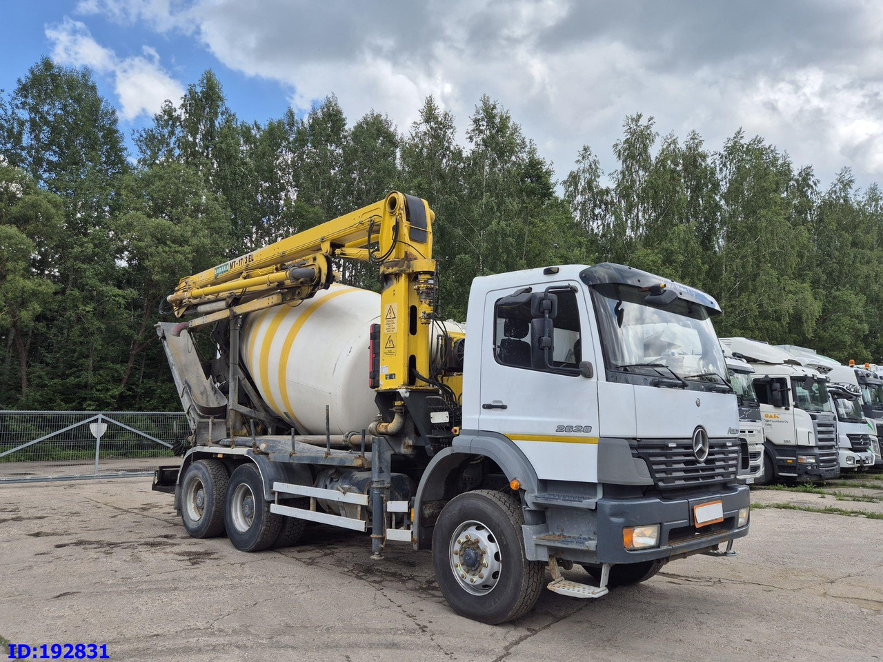 MERCEDES-BENZ Atego 2628 6x4 Schwing 17m 9m3 - Pompë betoni: foto 4 MERCEDES-BENZ Atego 2628 6x4 Schwing 17m 9m3 - Pompë betoni: foto 4