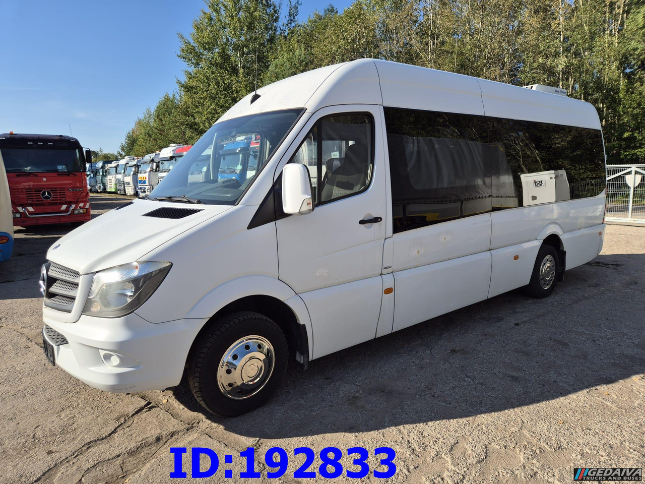 MERCEDES-BENZ Sprinter 516 20-Seats Euro6 - Autobus urban: foto 1 MERCEDES-BENZ Sprinter 516 20-Seats Euro6 - Autobus urban: foto 1