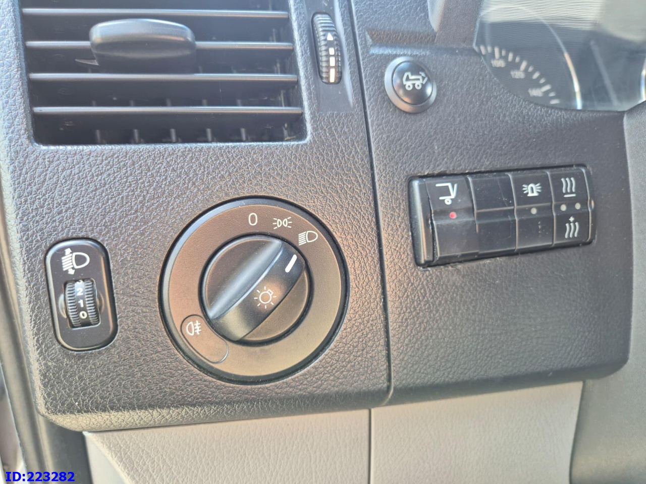 Kamioncine me kontinier MERCEDES-BENZ Sprinter 516 SUPER: foto 14