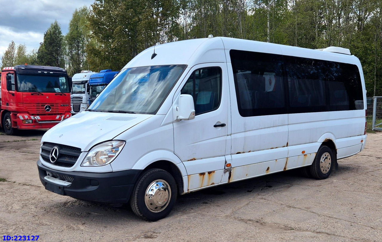 MERCEDES-BENZ Sprinter 518 - VIP -19 Seater - Autobus urban: foto 4 MERCEDES-BENZ Sprinter 518 - VIP -19 Seater - Autobus urban: foto 4