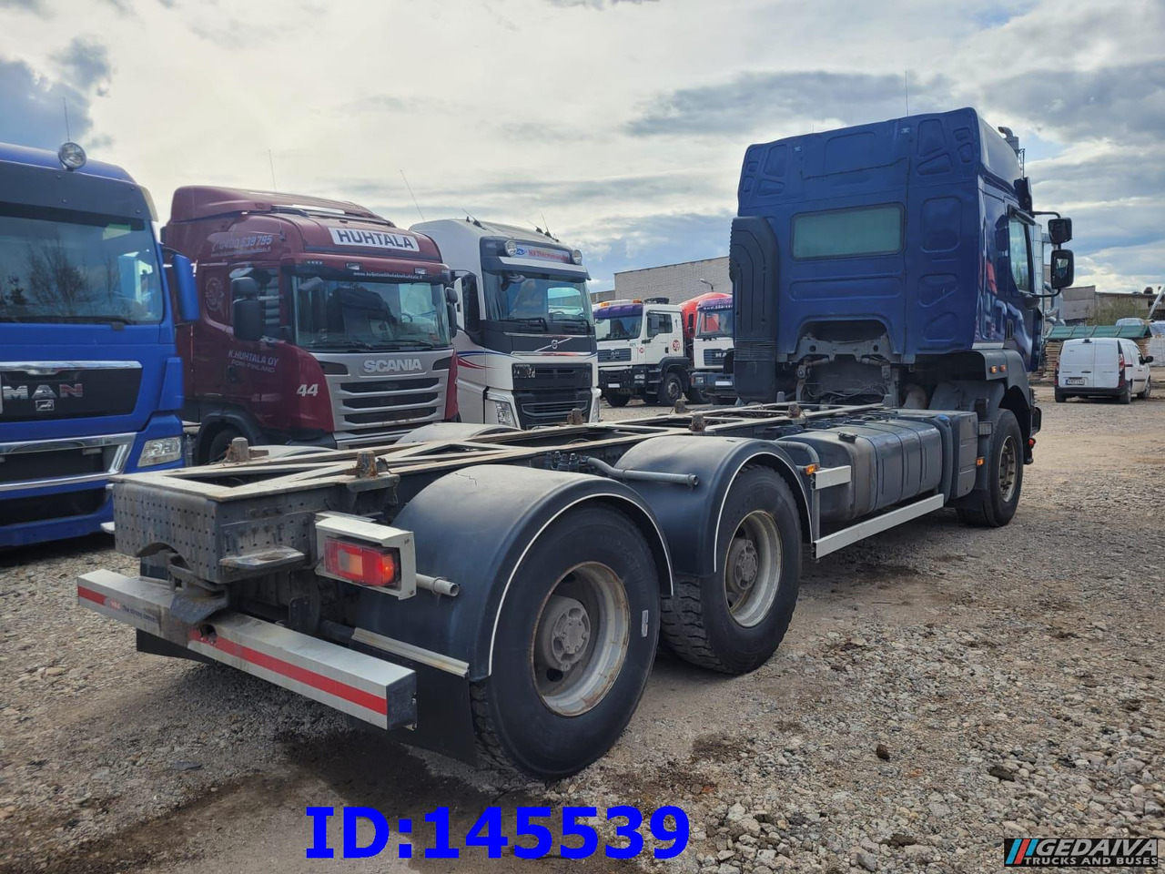 RENAULT Kerax 520HP 6x4 Full steel - Kamion kabinë-shasi: foto 5 RENAULT Kerax 520HP 6x4 Full steel - Kamion kabinë-shasi: foto 5