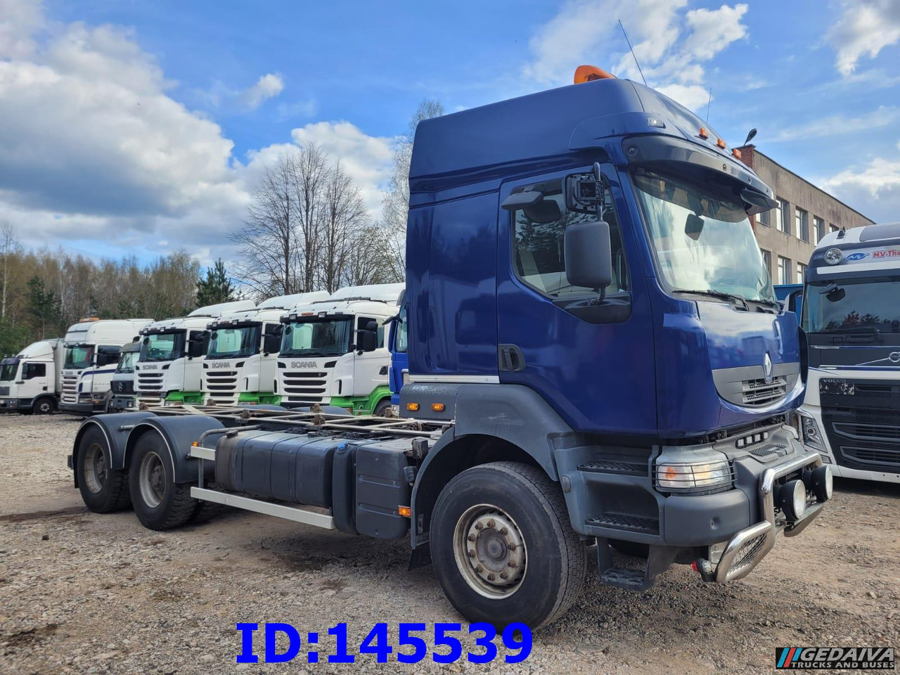 RENAULT Kerax 520HP 6x4 Full steel - Kamion kabinë-shasi: foto 4 RENAULT Kerax 520HP 6x4 Full steel - Kamion kabinë-shasi: foto 4