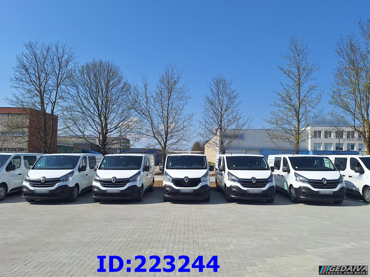 RENAULT Trafic (6pcs. available) - Kamioncine dopio kabinë: foto 2 RENAULT Trafic (6pcs. available) - Kamioncine dopio kabinë: foto 2