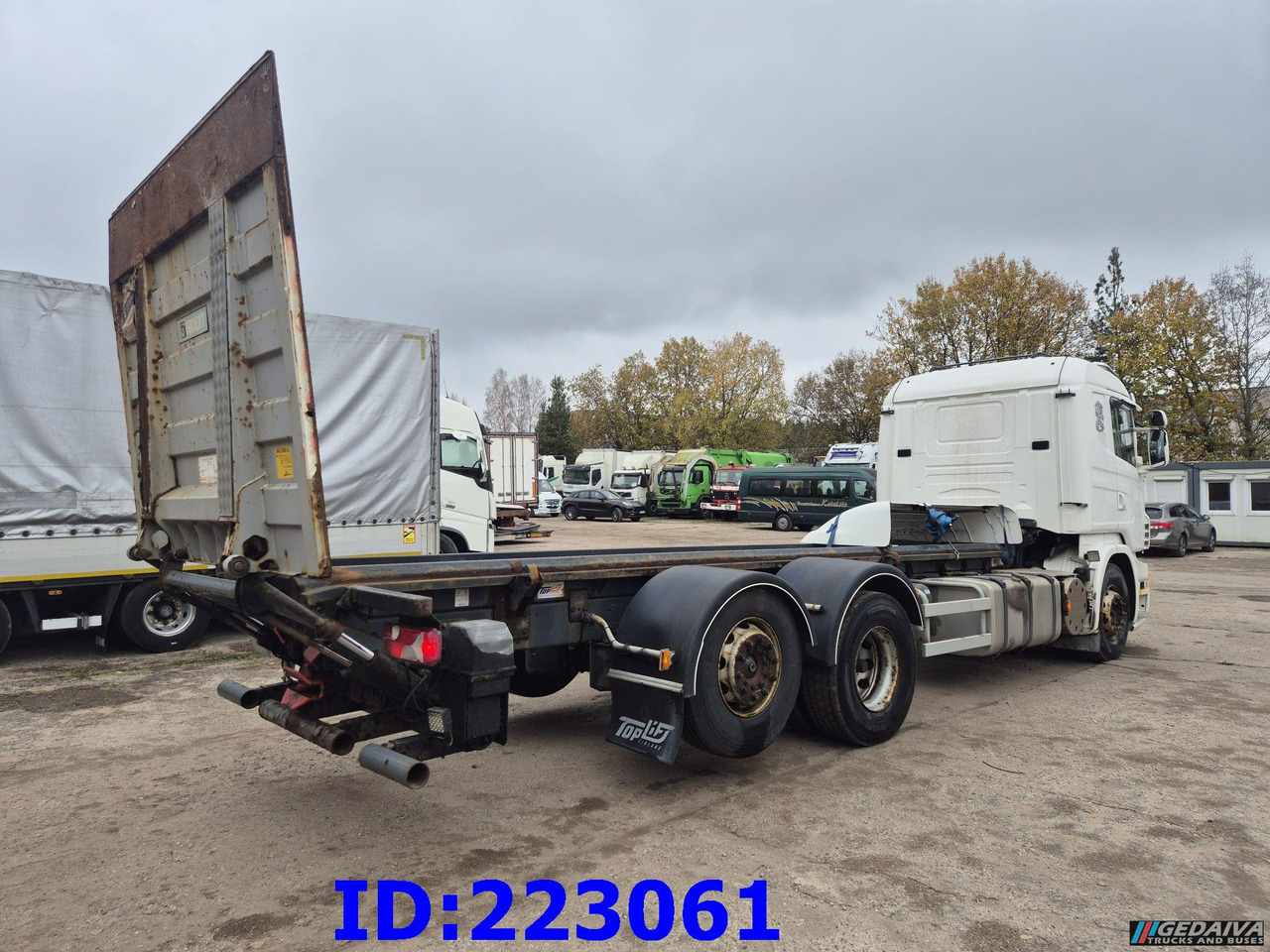 SCANIA R480 6X2 3 Pedals - Kamion kabinë-shasi: foto 5 SCANIA R480 6X2 3 Pedals - Kamion kabinë-shasi: foto 5