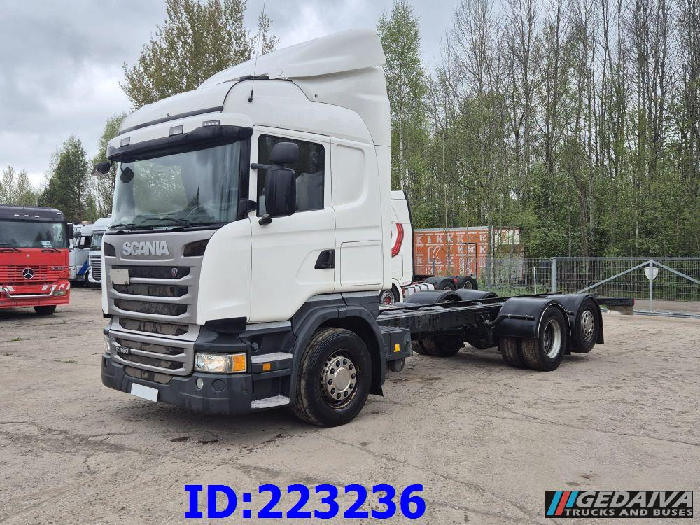 SCANIA R480 6X2 Steering axle - Kamion kabinë-shasi: foto 1 SCANIA R480 6X2 Steering axle - Kamion kabinë-shasi: foto 1