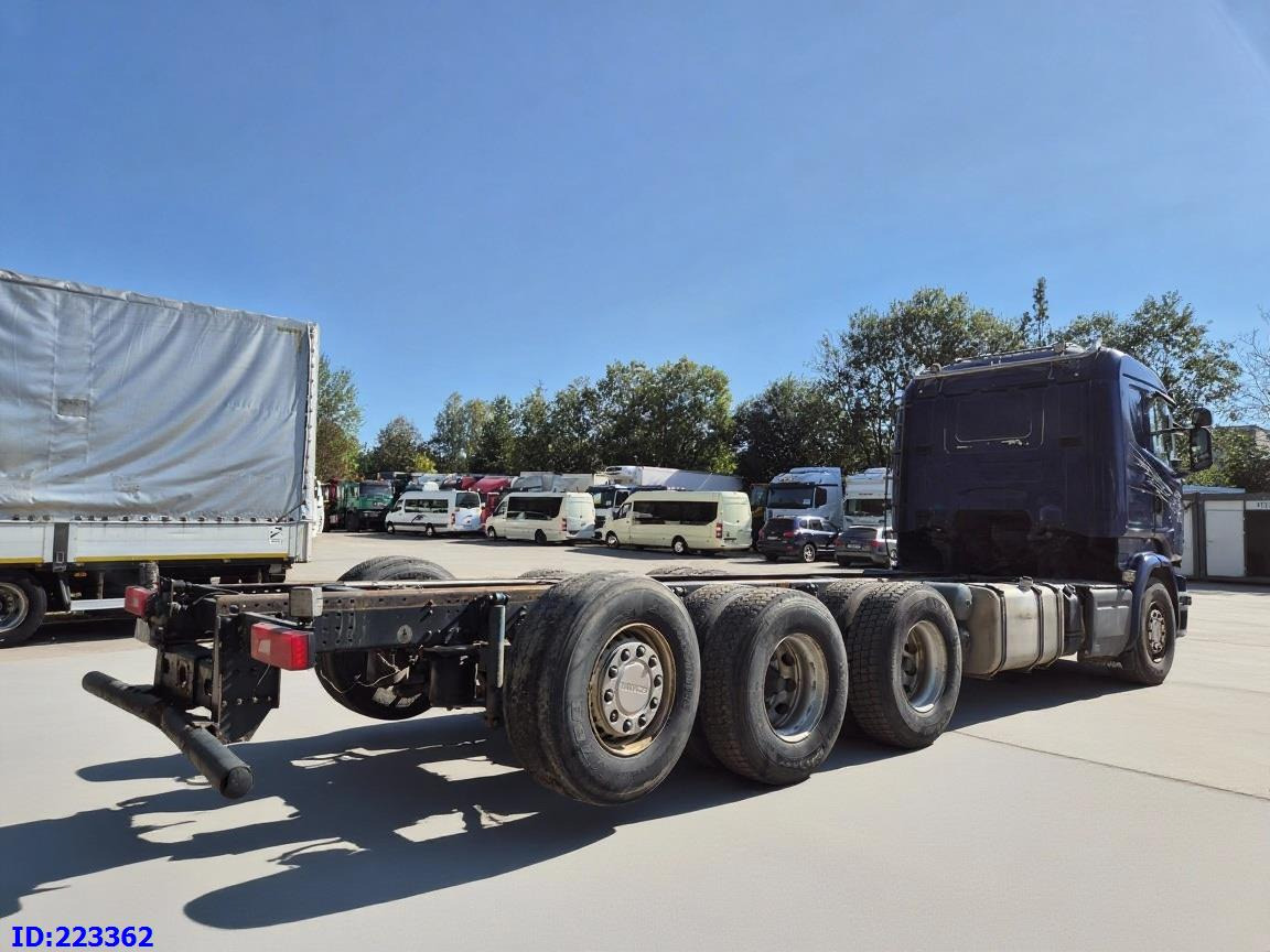 SCANIA R580 8x4 Euro6 Retarder - Kamion kabinë-shasi: foto 5 SCANIA R580 8x4 Euro6 Retarder - Kamion kabinë-shasi: foto 5