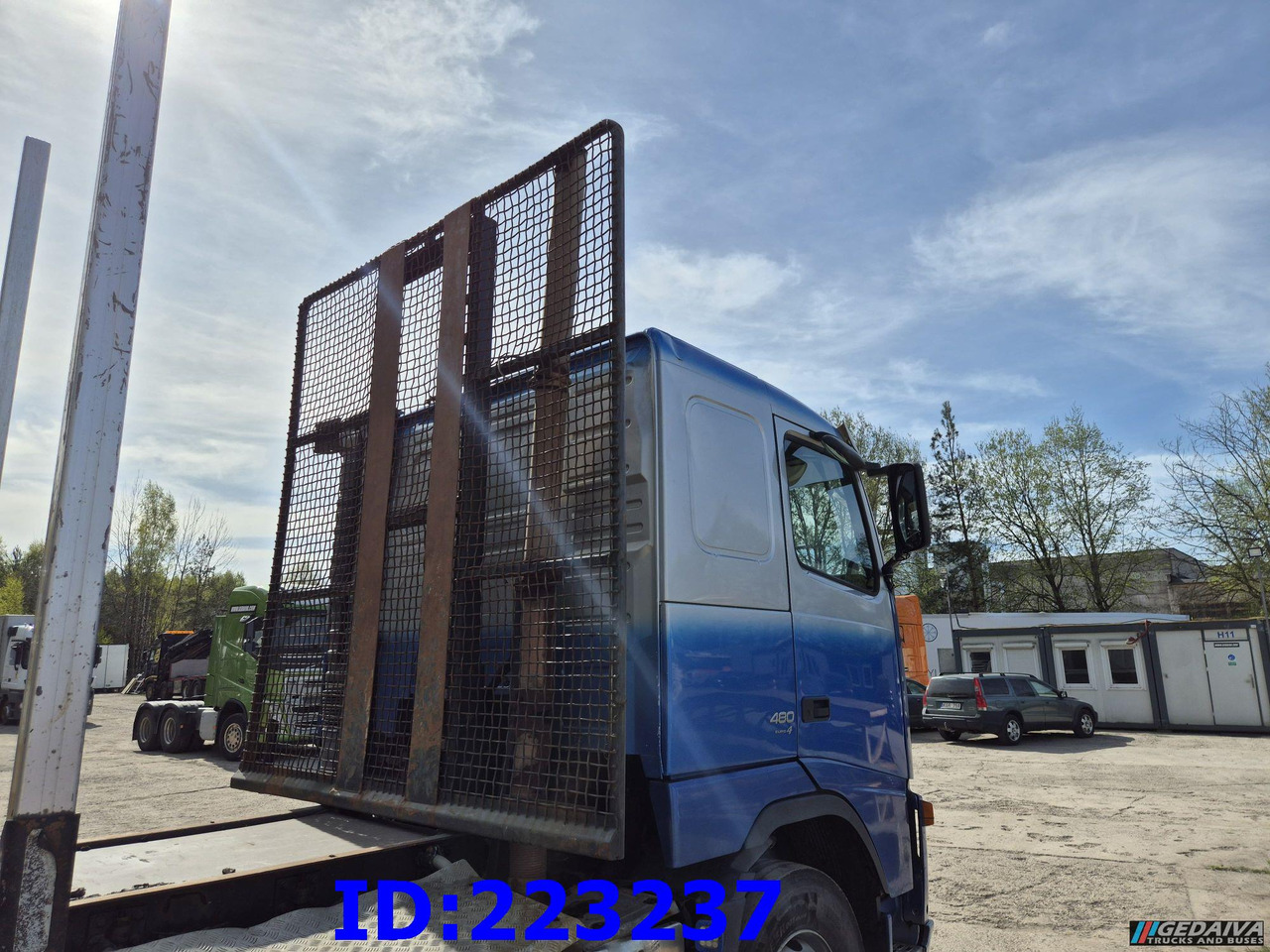 VOLVO FH13 480HP 6x4 - Kamion për transport druri: foto 5 VOLVO FH13 480HP 6x4 - Kamion për transport druri: foto 5