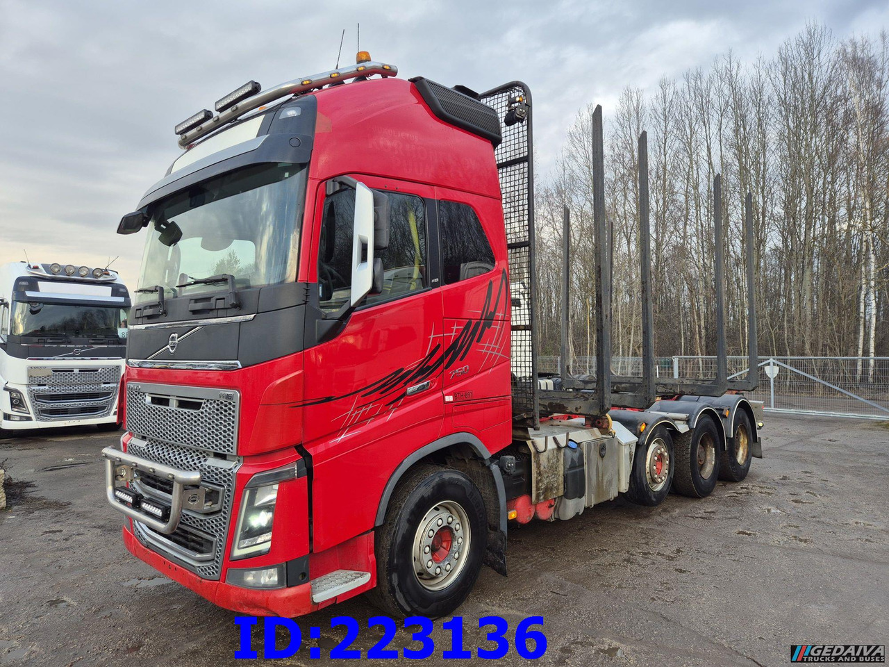 VOLVO FH16 750HP - 8x4 -Big Axles - Kamion për transport druri: foto 1 VOLVO FH16 750HP - 8x4 -Big Axles - Kamion për transport druri: foto 1