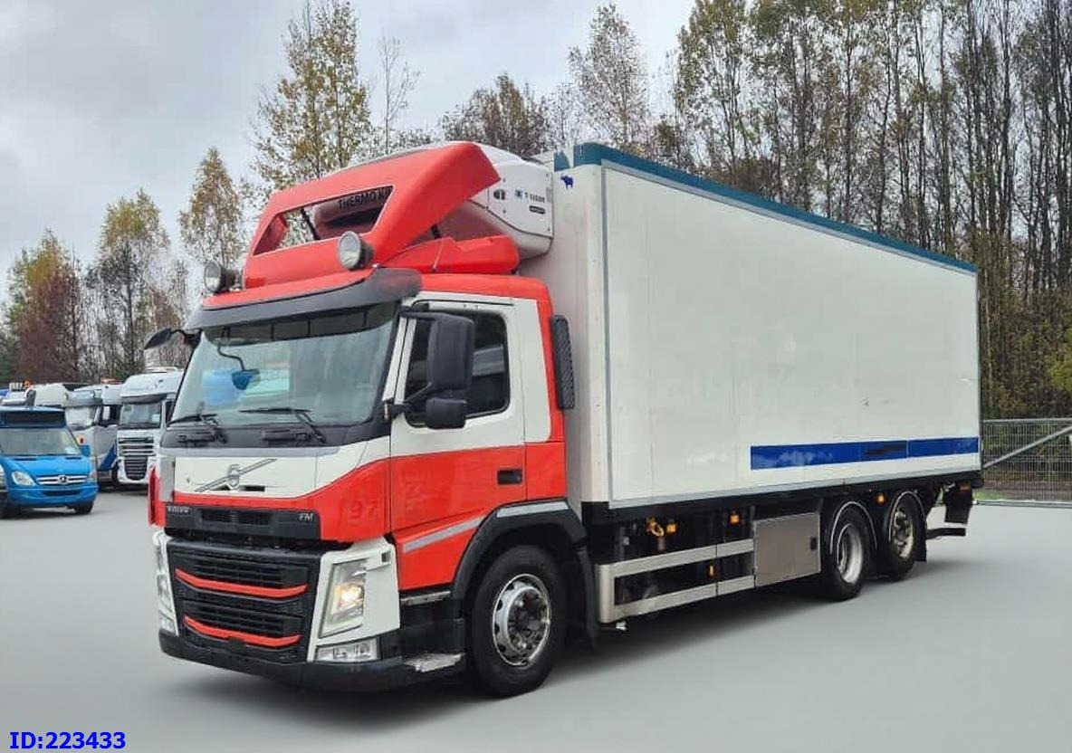 VOLVO FM13 500HP Thermoking Steering Axle - Kamion frigorifer: foto 1 VOLVO FM13 500HP Thermoking Steering Axle - Kamion frigorifer: foto 1