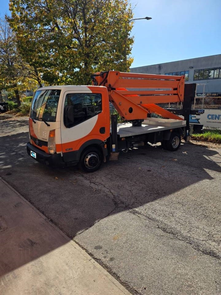 CTE ZED 20 - Platformë ajrore e montuar në kamion: foto 3 CTE ZED 20 - Platformë ajrore e montuar në kamion: foto 3