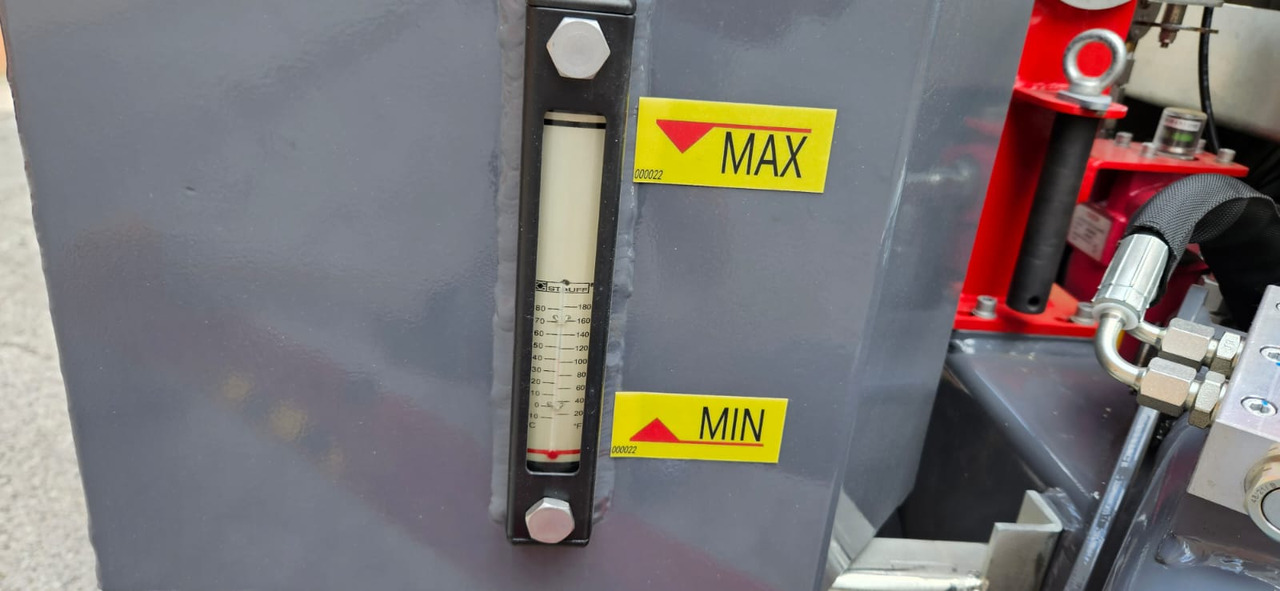 GOMAN LIFT X18 Trienergy - Platform ngritëse tip merimangë: foto 4 GOMAN LIFT X18 Trienergy - Platform ngritëse tip merimangë: foto 4