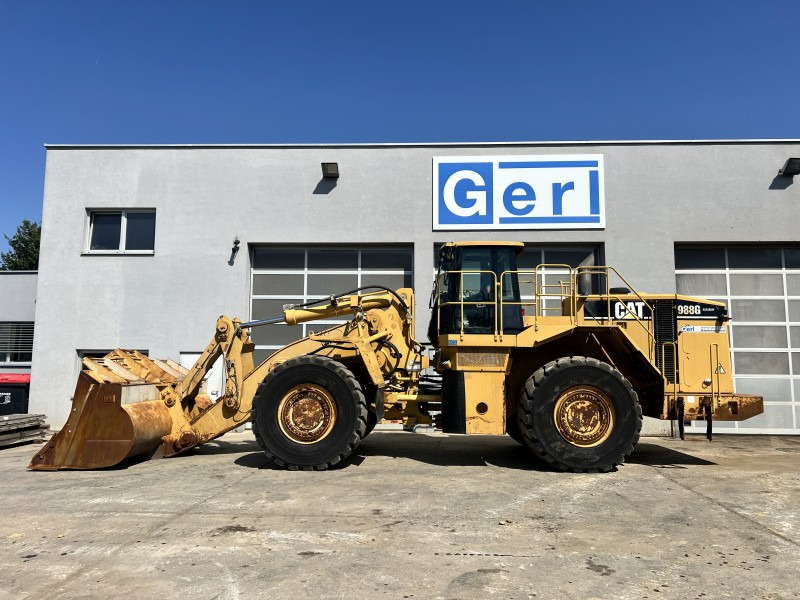 Caterpillar 988G (110975) - Fadrom me goma: foto 1 Caterpillar 988G (110975) - Fadrom me goma: foto 1