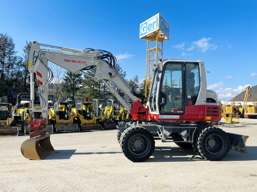 Takeuchi TB295W (3964) - Ekskavator me goma: foto 1 Takeuchi TB295W (3964) - Ekskavator me goma: foto 1